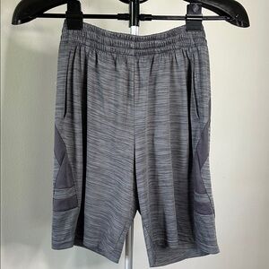 Tek Gear Men's Heathered Gray Athletic Shorts